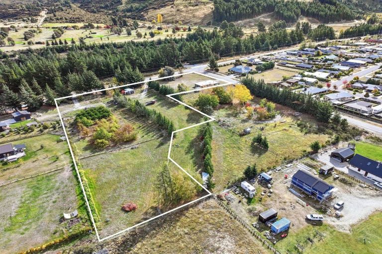 Photo of property in 410 Domain Road, Lake Hawea, 9382