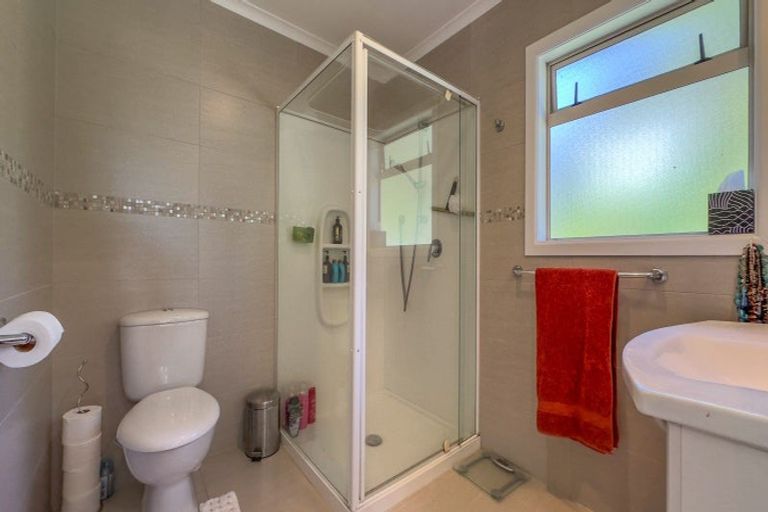 Photo of property in 108 Brunton Crescent, Thames, 3500