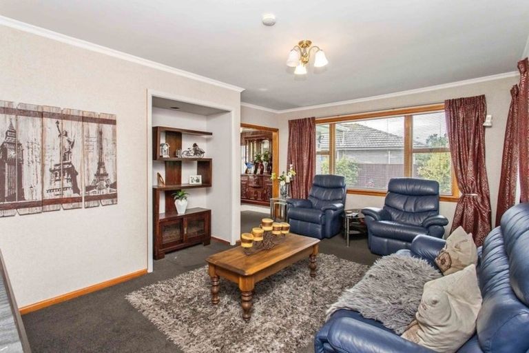 Photo of property in 23 Damien Place, Bromley, Christchurch, 8062