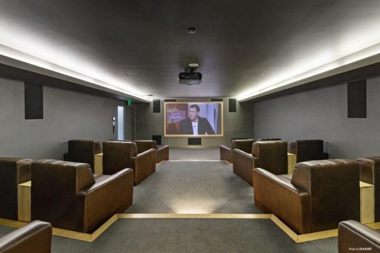 Photo of property in Clyde Quay Wharf, 1a/3 Clyde Quay Wharf, Te Aro, Wellington, 6011