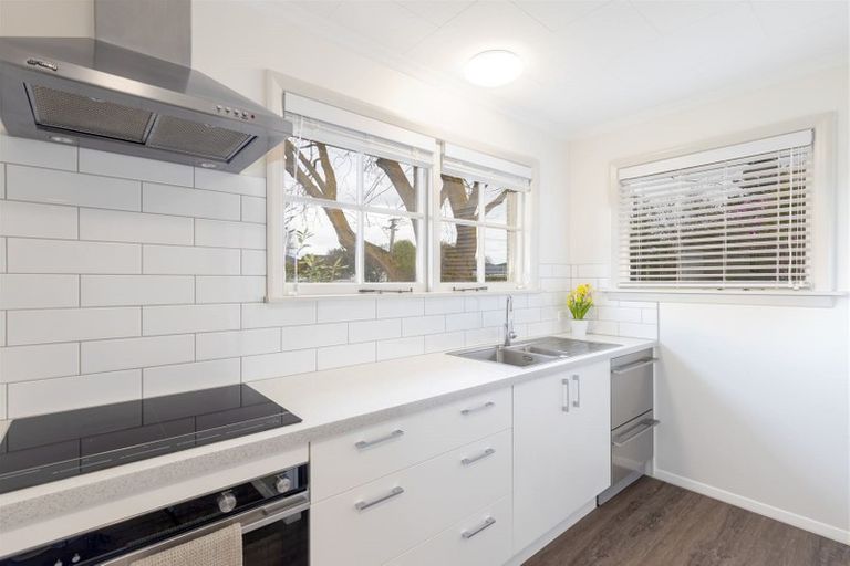 Photo of property in 85 Perry Street, Papanui, Christchurch, 8053