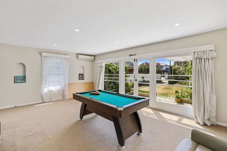 Photo of property in 6 Joyce Crescent, Ilam, Christchurch, 8041