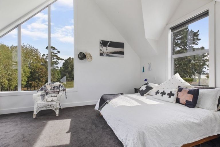 Photo of property in 350 Clifton Road, Whitford, Howick, 2571