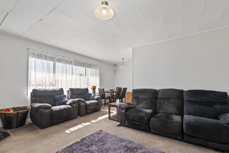 Photo of property in 49a Kawaha Point Road, Fairy Springs, Rotorua, 3015