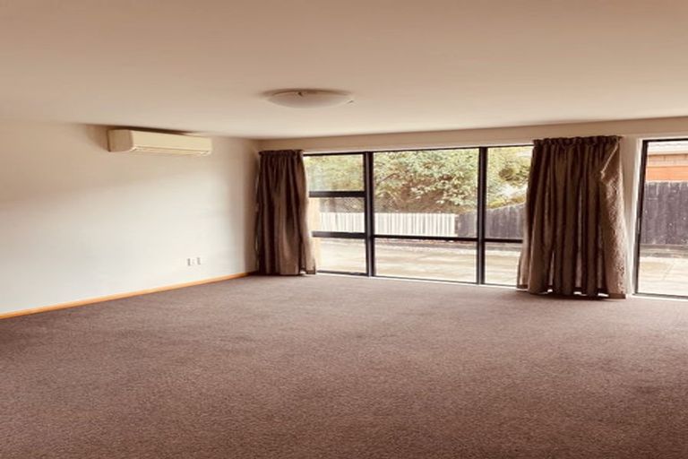 Photo of property in 14 Gunns Crescent, Cashmere, Christchurch, 8022
