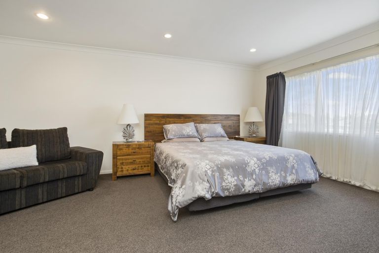 Photo of property in 87 Beatty Road, Pukekohe, 2120