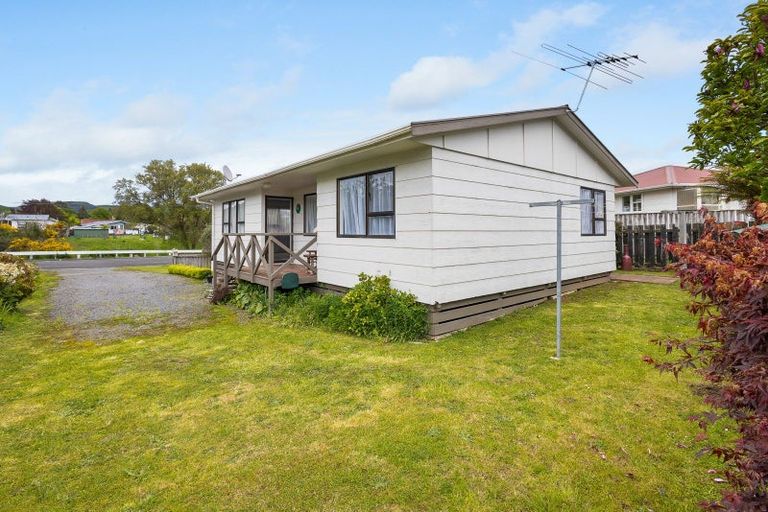 Photo of property in 51 Queen Street, Raetihi, 4632