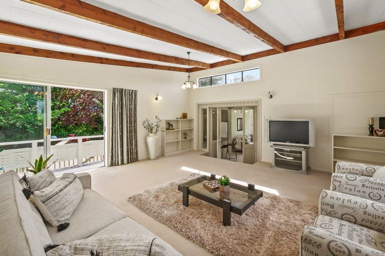 Photo of property in 4 Elizabeth Place, Ferndale, New Plymouth, 4310