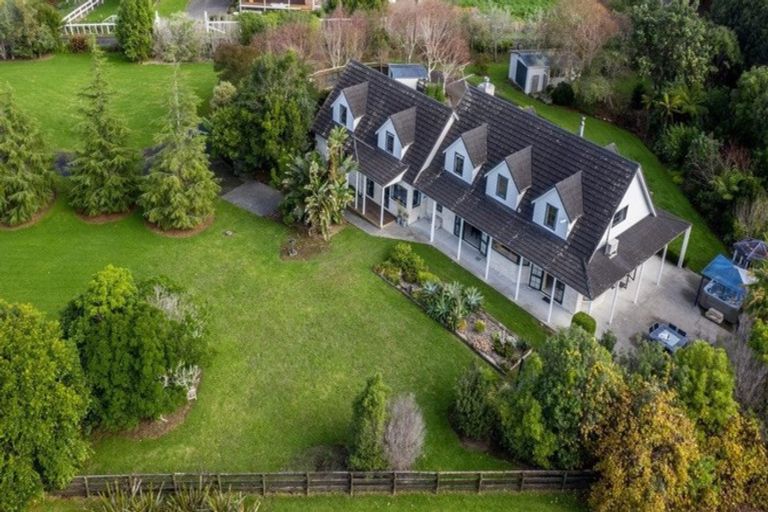 Photo of property in 22 Ranfurly Road, Alfriston, Auckland, 2105