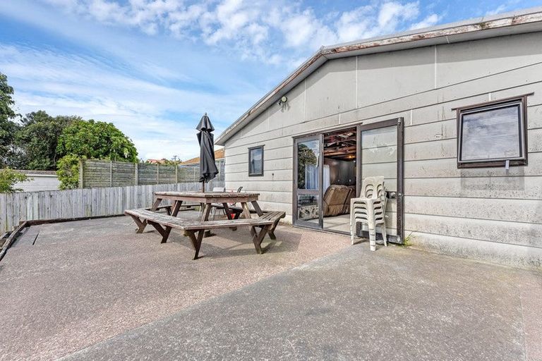 Photo of property in 101 Astley Avenue, New Lynn, Auckland, 0600