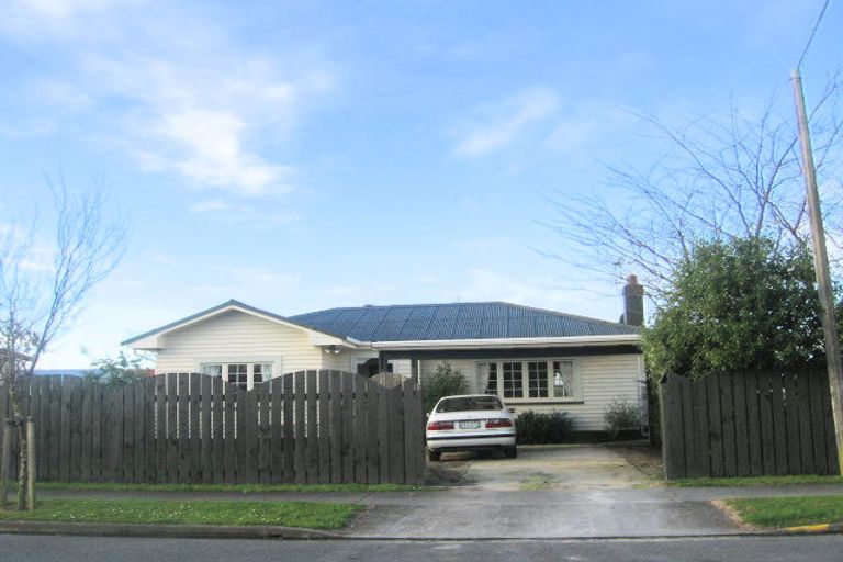 Photo of property in 2/604 Alexandra Street, Parkvale, Hastings, 4122