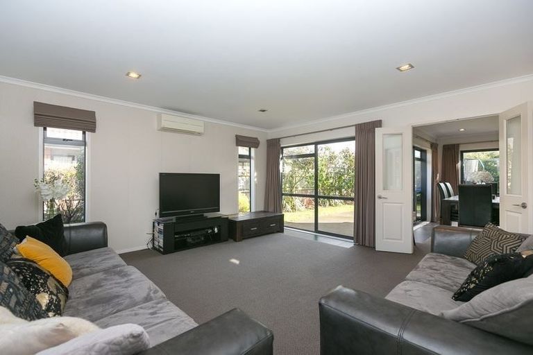 Photo of property in 23b Marlin Terrace, Bell Block, New Plymouth, 4312
