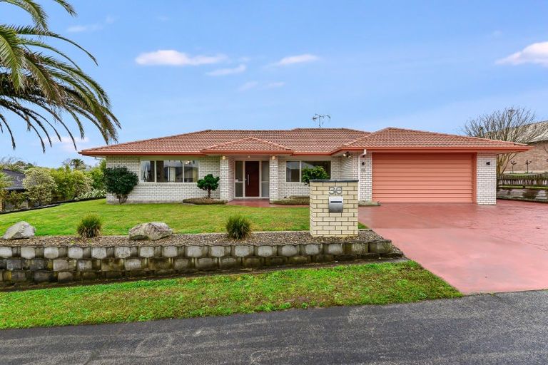 Photo of property in 36 Ayrshire Drive, Grandview Heights, Hamilton, 3200