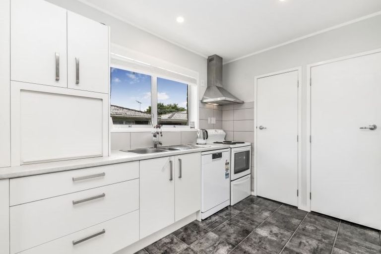 Photo of property in 1/25 Ashdown Place, Pahurehure, Papakura, 2113