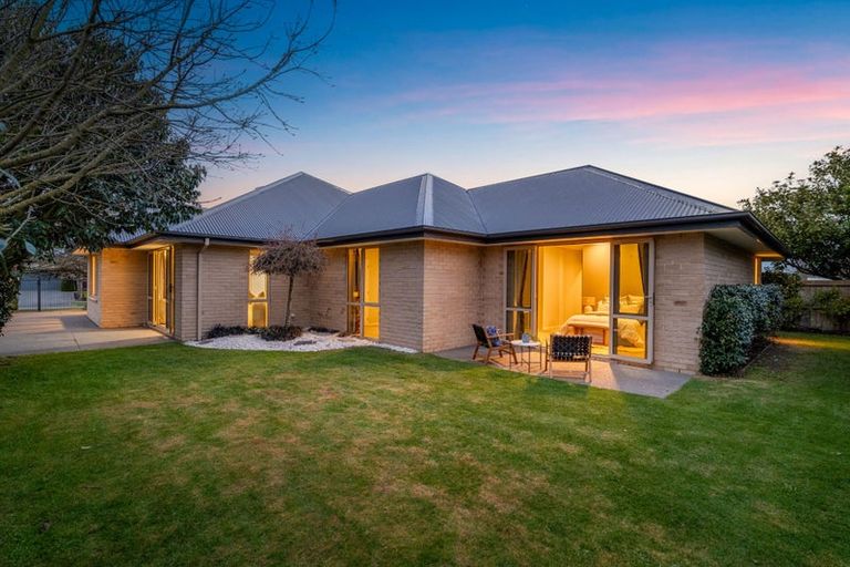 Photo of property in 39 Globe Bay Drive, Templeton, Christchurch, 8042