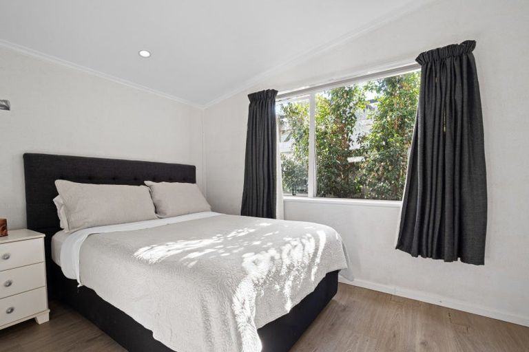 Photo of property in 29 Aurea Avenue, Pakuranga, Auckland, 2010