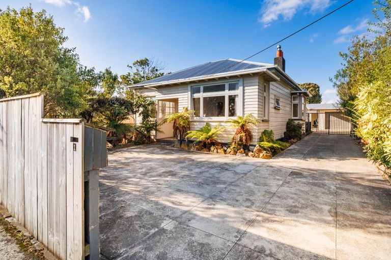 Photo of property in 1 Lytton Street, Feilding, 4702
