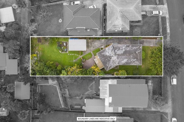 Photo of property in 20 Cron Avenue, Te Atatu South, Auckland, 0610