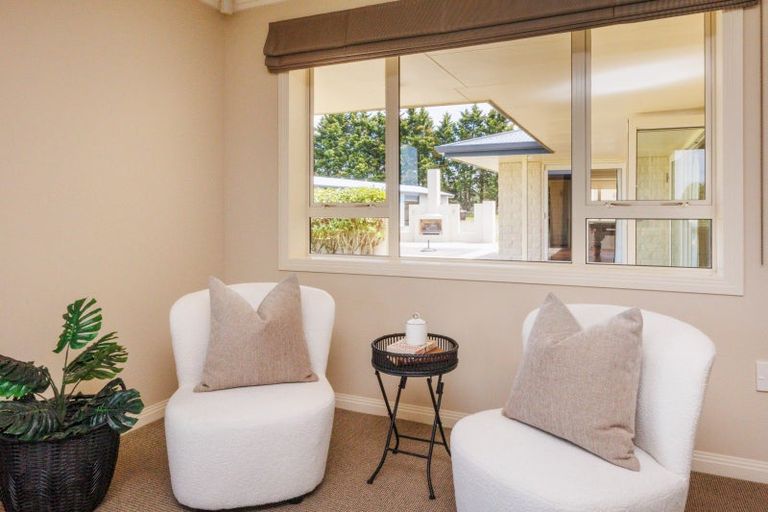 Photo of property in 5 Te Arakura Road, Newbury, Feilding, 4775