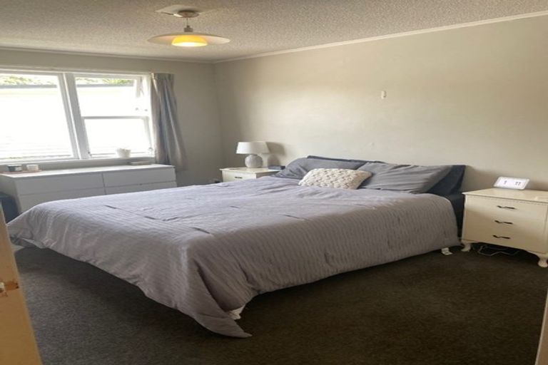 Photo of property in 7 Chaucer Way, Karori, Wellington, 6012