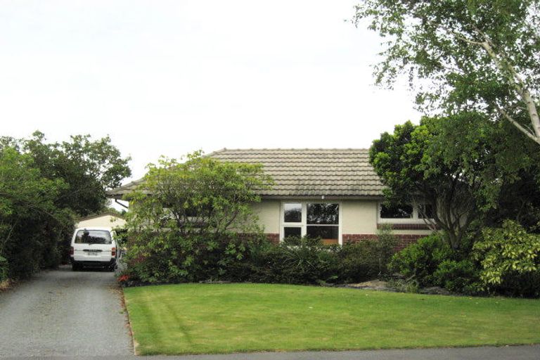 Photo of property in 24 Gainford Street, Avonhead, Christchurch, 8042