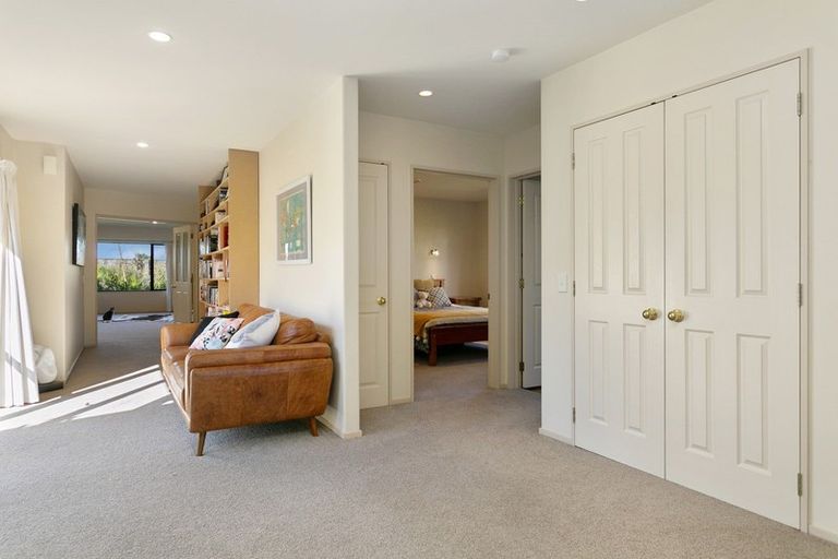 Photo of property in 1 Kips Way, Rangatira Park, Taupo, 3330