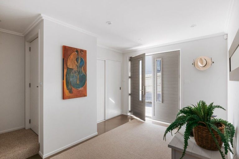 Photo of property in 369c Oceanbeach Road, Mount Maunganui, 3116