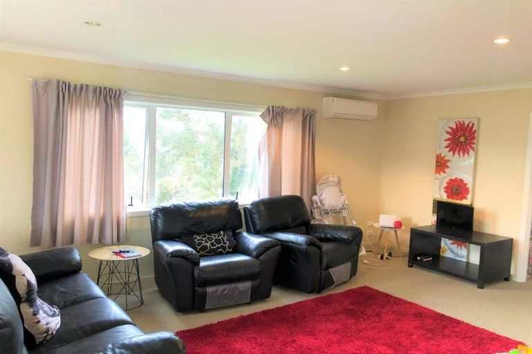 Photo of property in 18 Stokes Crescent, Maeroa, Hamilton, 3200