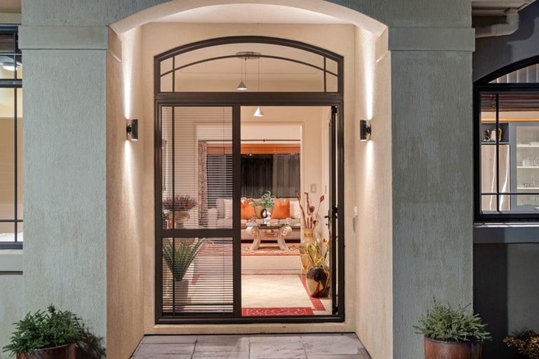 Photo of property in 101 Realm Drive, Paraparaumu, 5032