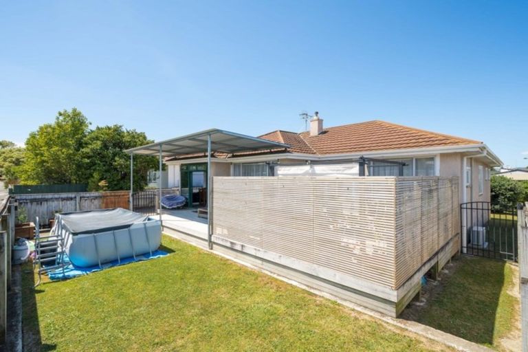 Photo of property in 28 Milton Street, Roslyn, Palmerston North, 4414