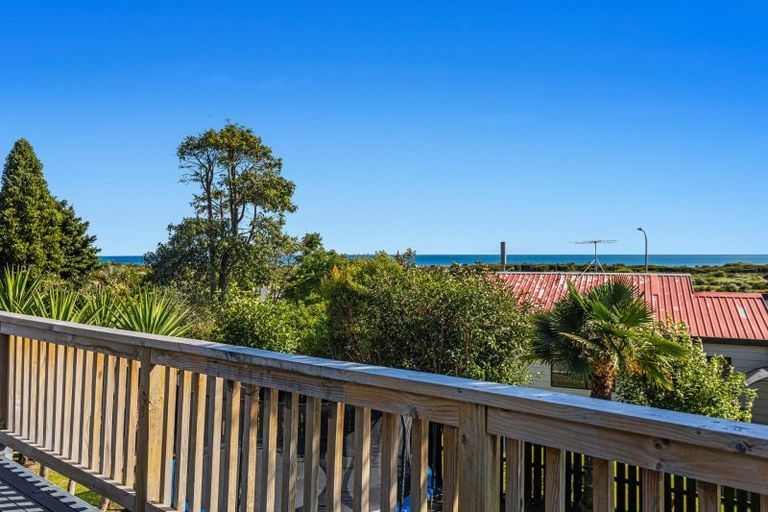 Photo of property in 86 Pakeha Street, Matata, Whakatane, 3194