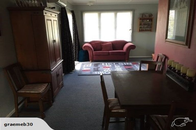 Photo of property in 19 Epsom Road, Hokowhitu, Palmerston North, 4410