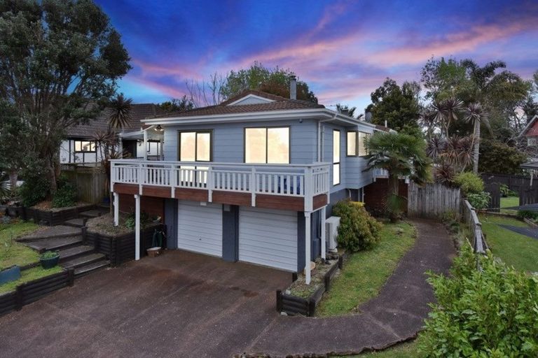 Photo of property in 171 Carnoustie Drive, Wattle Downs, Auckland, 2103