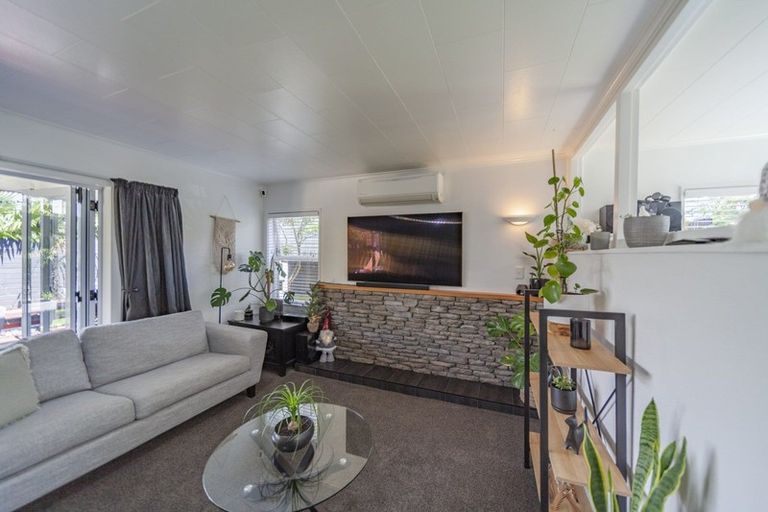 Photo of property in 19 Len Davis Terrace, Pirimai, Napier, 4112