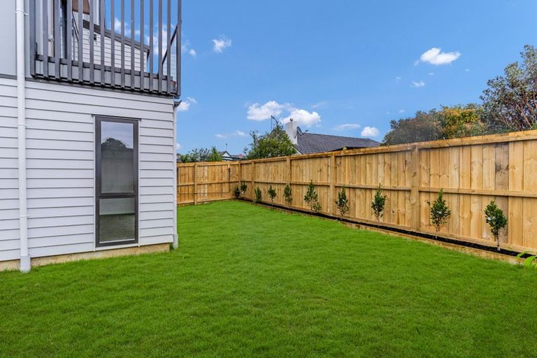 Photo of property in 31c Stanniland Street, Sunnyhills, Auckland, 2010