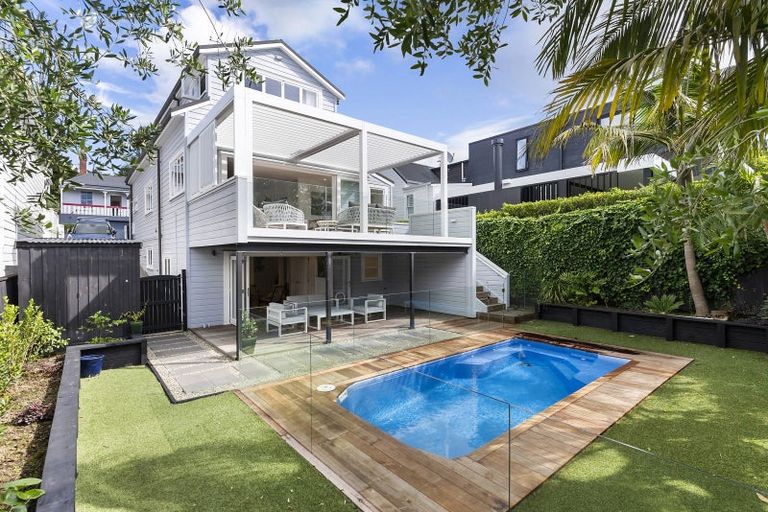 Photo of property in 14 Gunson Street, Freemans Bay, Auckland, 1011