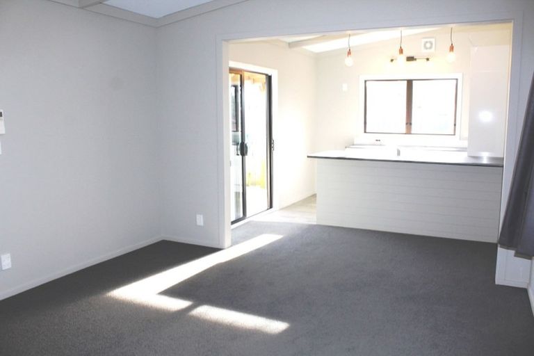 Photo of property in 116 Melbourne Street, South Dunedin, Dunedin, 9012