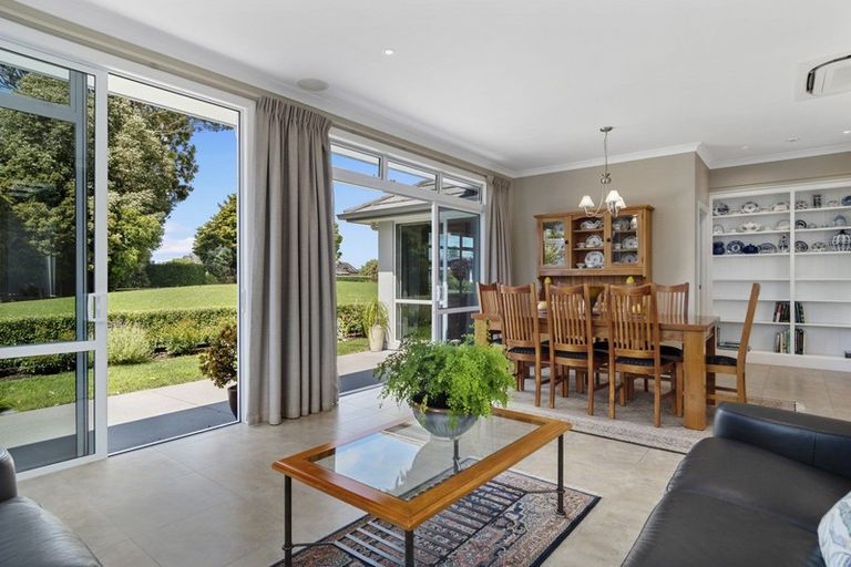 Photo of property in 11 Contour Avenue, Pyes Pa, Tauranga, 3112