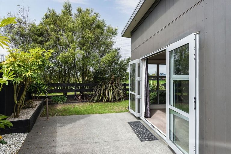 Photo of property in 18 Millesimes Way, Yaldhurst, Christchurch, 8042