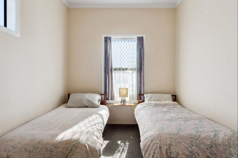 Photo of property in 15 Haldane Street, Elgin, Gisborne, 4010