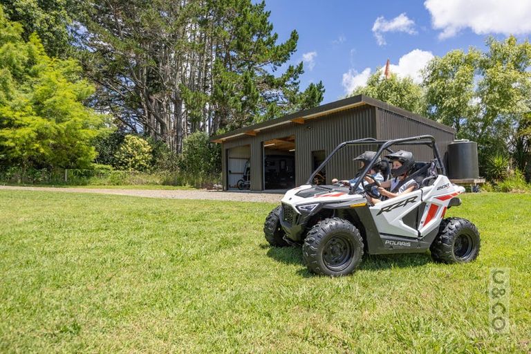 Photo of property in 43 Awatiro Drive, Kaukapakapa, 0871