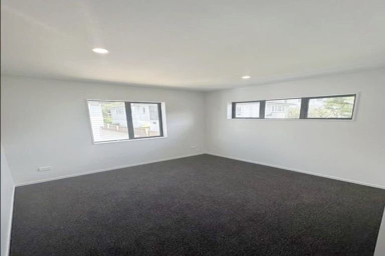 Photo of property in 29a Sheridan Drive, New Lynn, Auckland, 0600