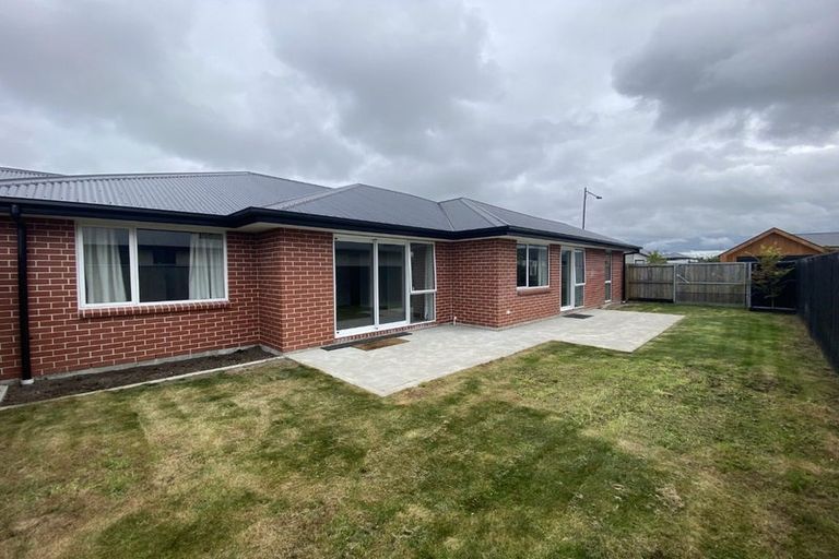Photo of property in 7 Crete Road, Rangiora, 7400