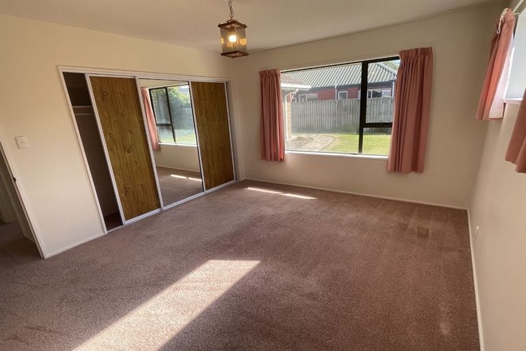 Photo of property in 134 Racecourse Road, Sockburn, Christchurch, 8042