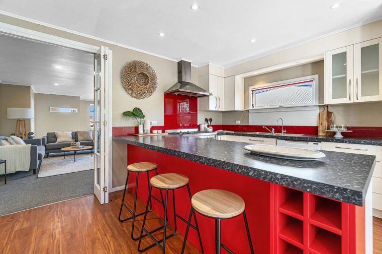 Photo of property in 6 Queen Street, Cambridge, 3434