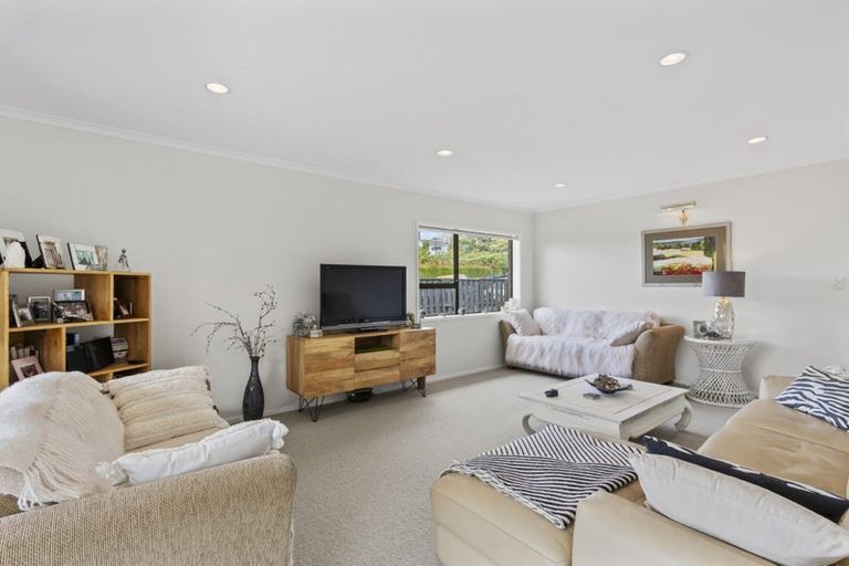 Photo of property in 1/1 Penzance Road, Mairangi Bay, Auckland, 0630