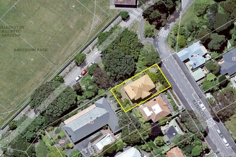 Photo of property in 11 Kinross Street, Kelburn, Wellington, 6012