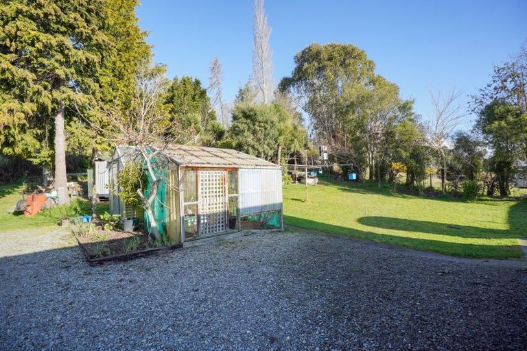 Photo of property in 52 Level Street, Dipton, 9791