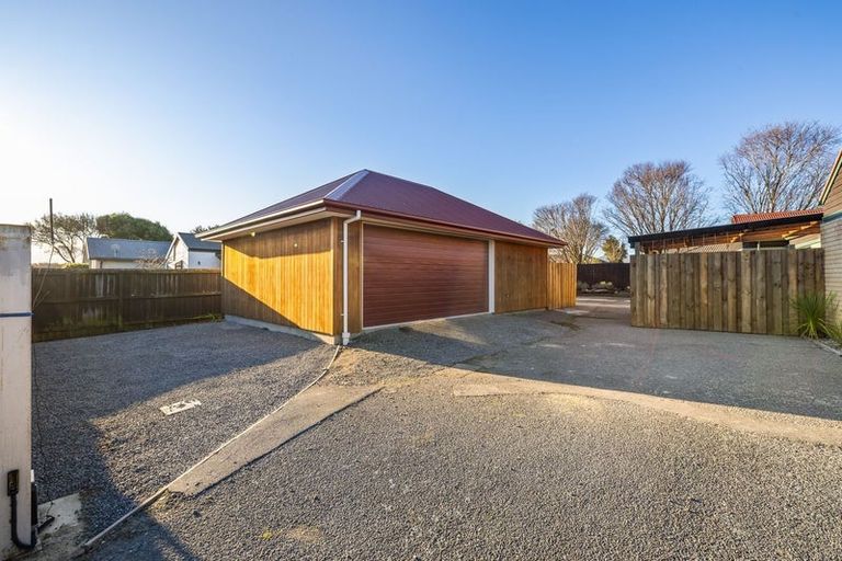 Photo of property in 164 Queenspark Drive, Parklands, Christchurch, 8083