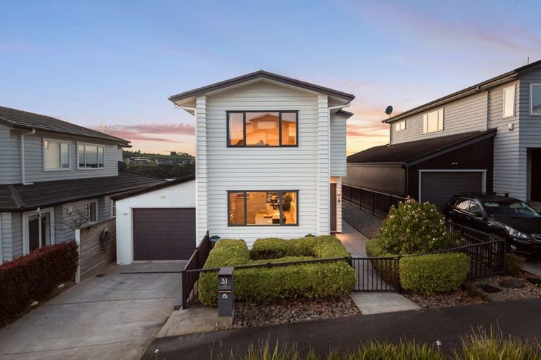 Photo of property in 31 Cavalli Road, Long Bay, Auckland, 0630